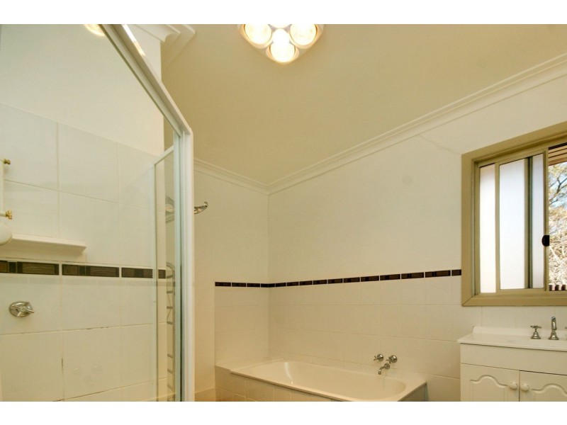 92 Hughes Street, Deniliquin NSW 2710