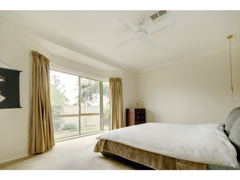 112 Junction Street, Deniliquin NSW 2710