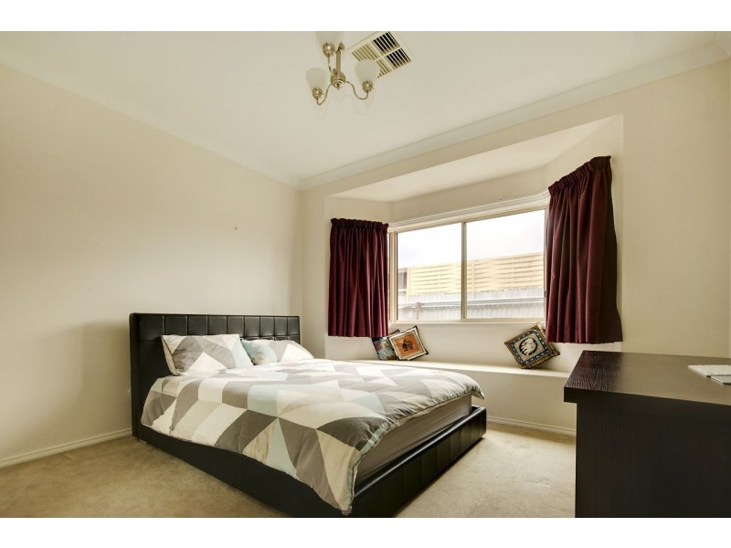 112 Junction Street, Deniliquin NSW 2710