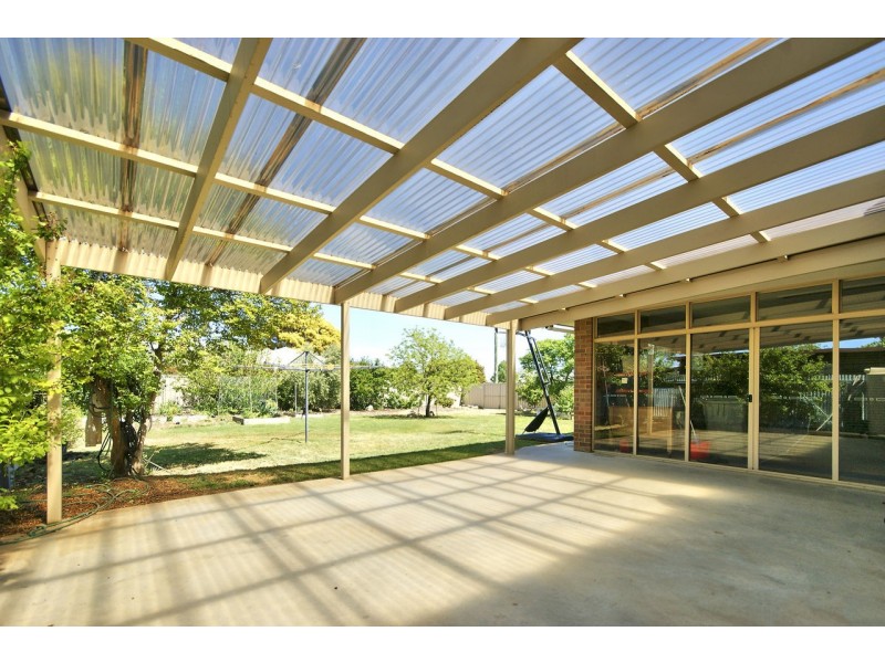 112 Junction Street, Deniliquin NSW 2710