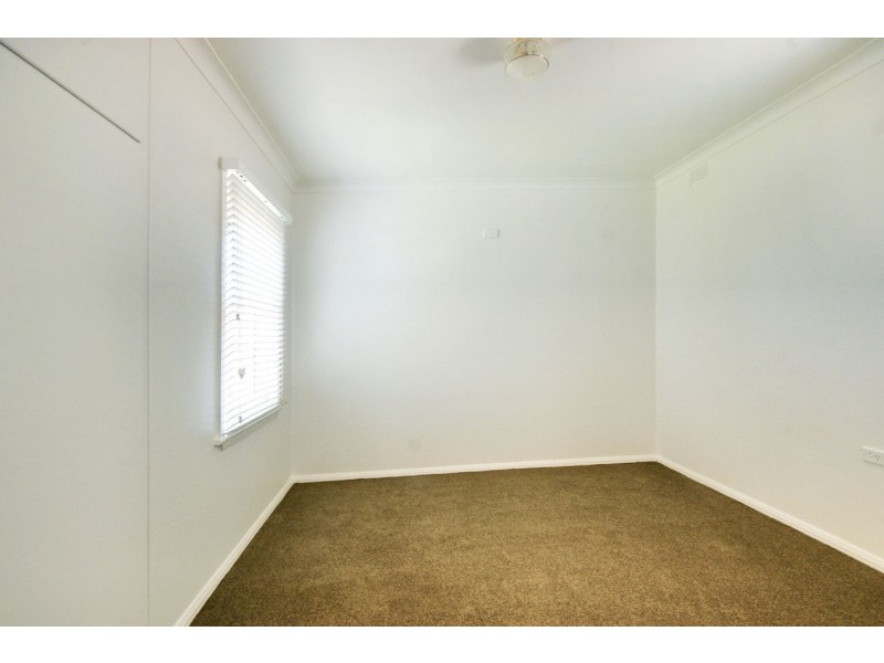 527 Maher St, Deniliquin NSW 2710