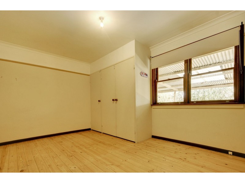 111 Dick Street, Deniliquin NSW 2710