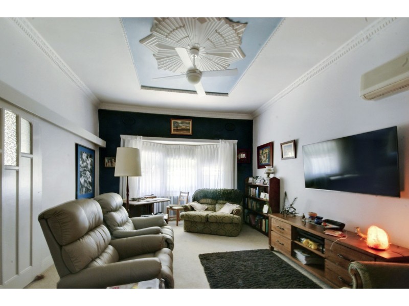 305 Harfleur St, Deniliquin NSW 2710