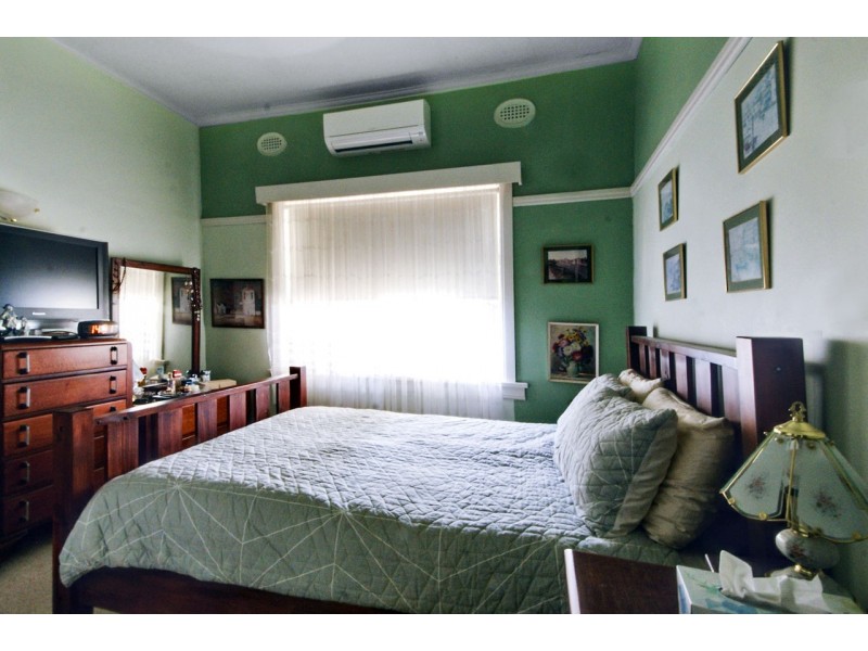 305 Harfleur St, Deniliquin NSW 2710