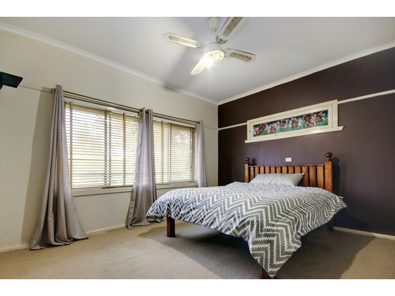 108 Butler Street, Deniliquin NSW 2710