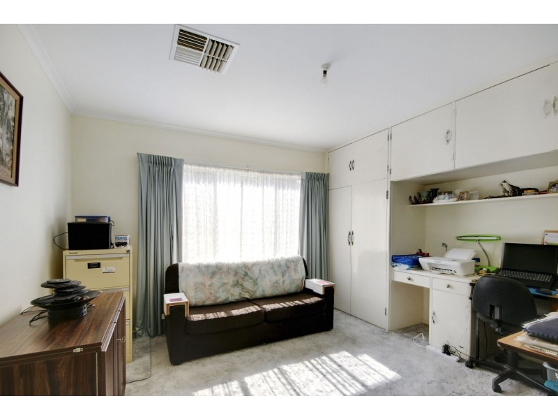 306 Noyes St, Deniliquin NSW 2710