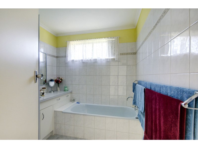 306 Noyes St, Deniliquin NSW 2710