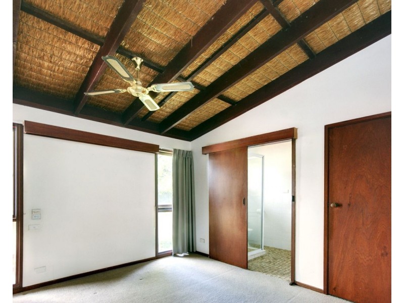 237 Burchfield Av, Deniliquin NSW 2710