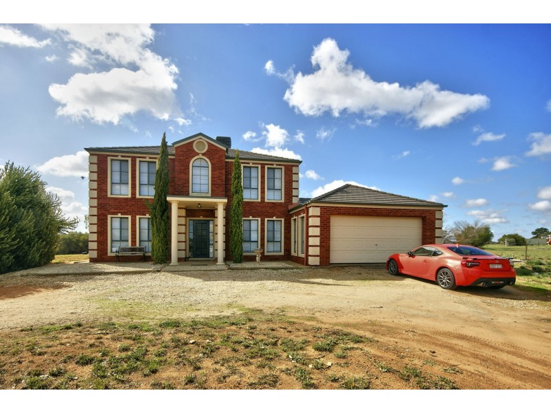 51 Mulumbah Road, Deniliquin NSW 2710