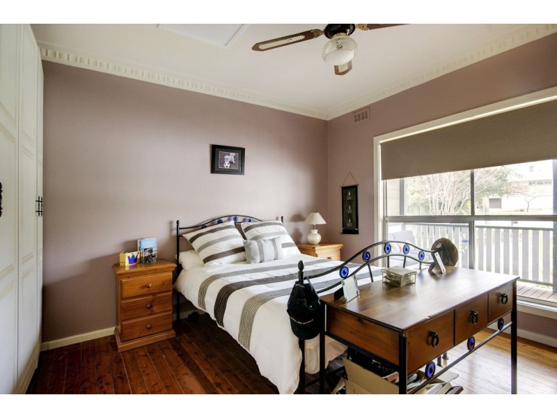 294 Poictiers Street, Deniliquin NSW 2710