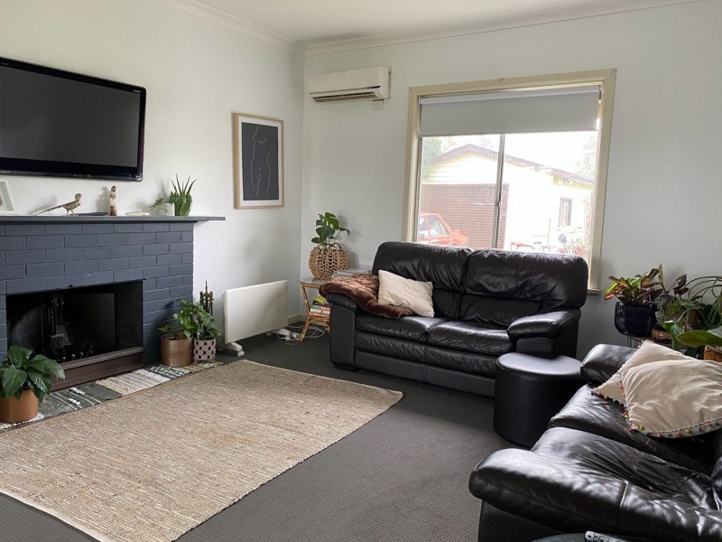 503 Poictiers St, Deniliquin NSW 2710