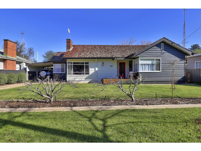 478 George Street, Deniliquin NSW 2710