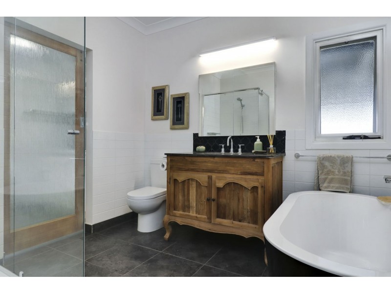 478 George Street, Deniliquin NSW 2710