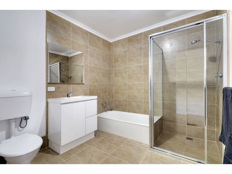 214 Victoria St, Deniliquin NSW 2710