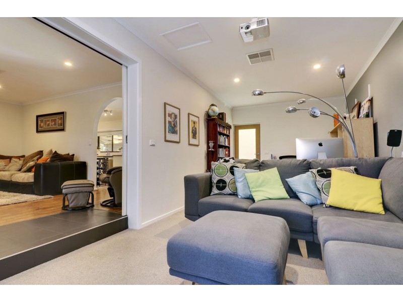 290 Noyes Street, Deniliquin NSW 2710