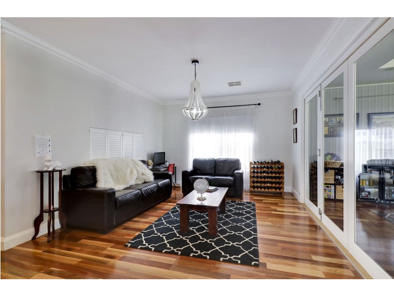 368 Henry St, Deniliquin NSW 2710