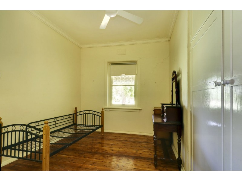 157 Mills Rd, Deniliquin NSW 2710