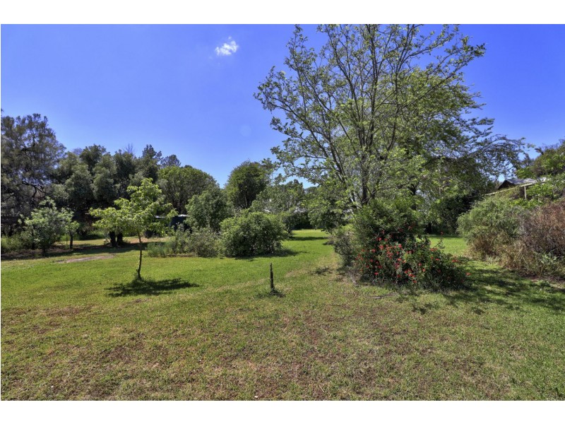 157 Mills Rd, Deniliquin NSW 2710