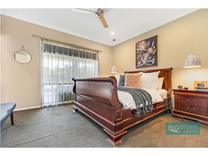 49 Pindara Lane, Deniliquin NSW 2710