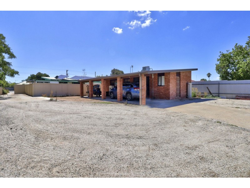 232B Henry Street, Deniliquin NSW 2710