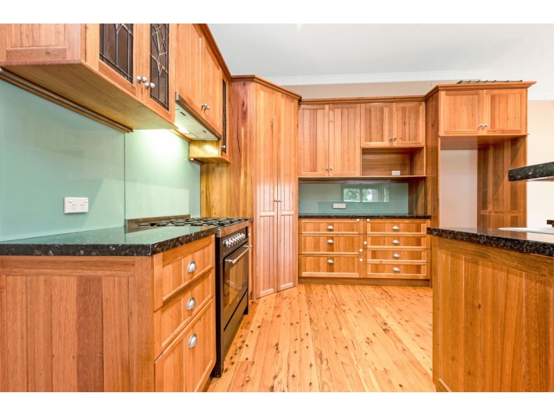 427 George Street, Deniliquin NSW 2710