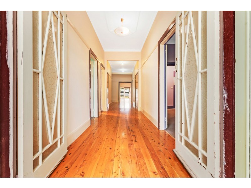 427 George Street, Deniliquin NSW 2710