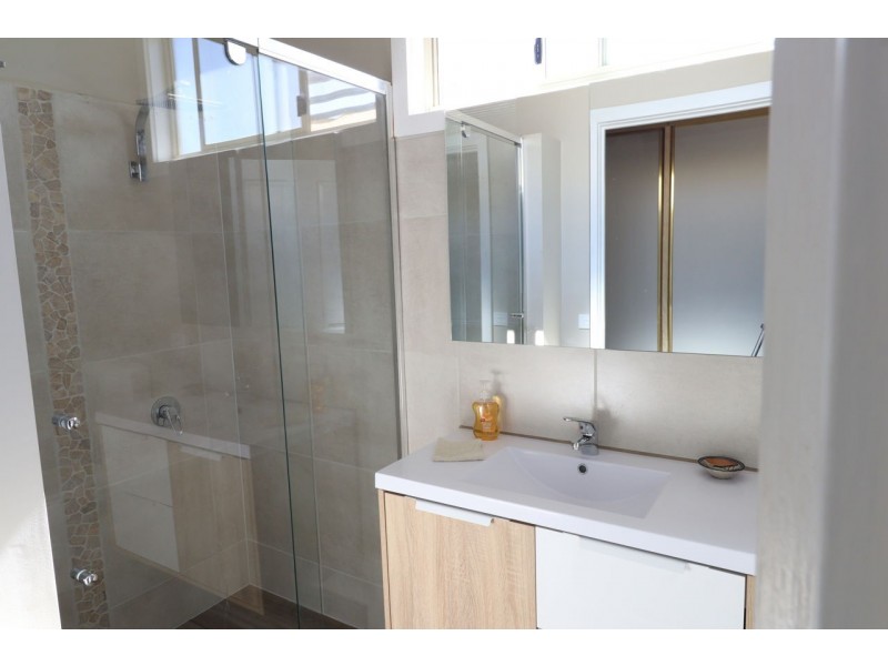 455 Poictiers St, Deniliquin NSW 2710