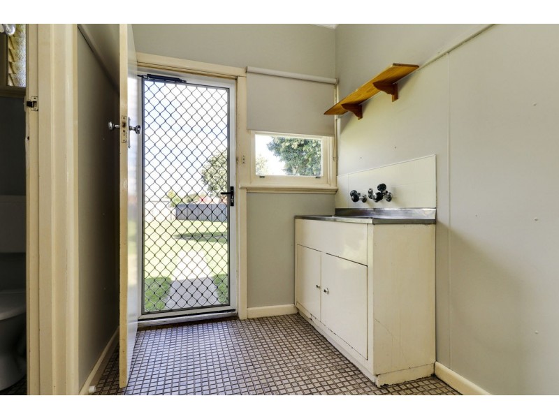 438 Henry Street, Deniliquin NSW 2710