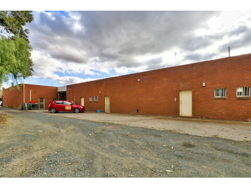 4/347 Cressy Street, Deniliquin NSW 2710