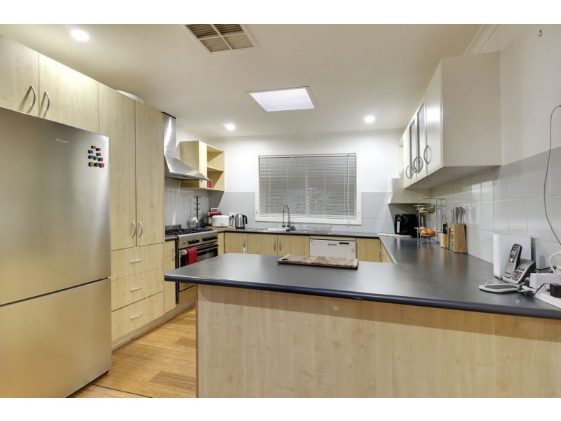 231 River Street, Deniliquin NSW 2710