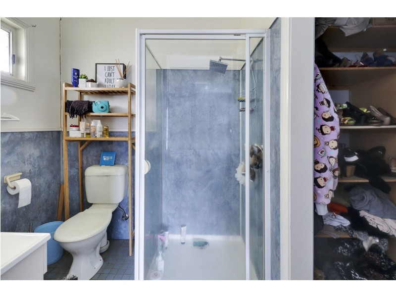 225 Henry Street, Deniliquin NSW 2710