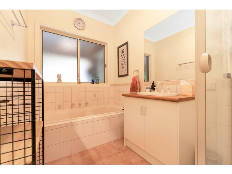 48 Moama Street, Mathoura NSW 2710