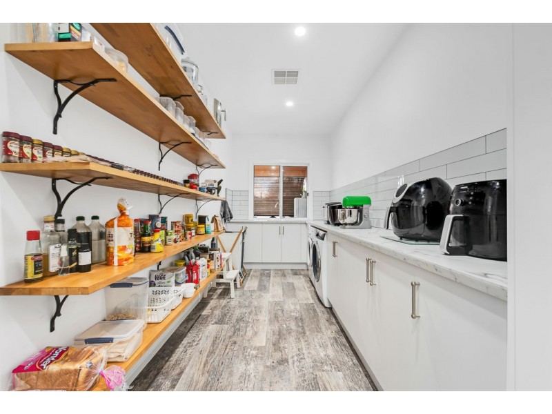 476 Cressy Street, Deniliquin NSW 2710