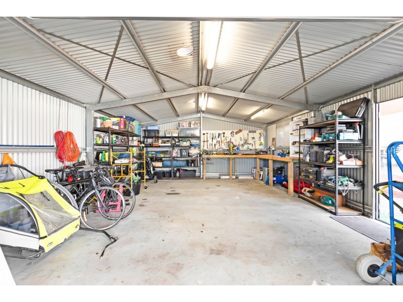 476 Cressy Street, Deniliquin NSW 2710