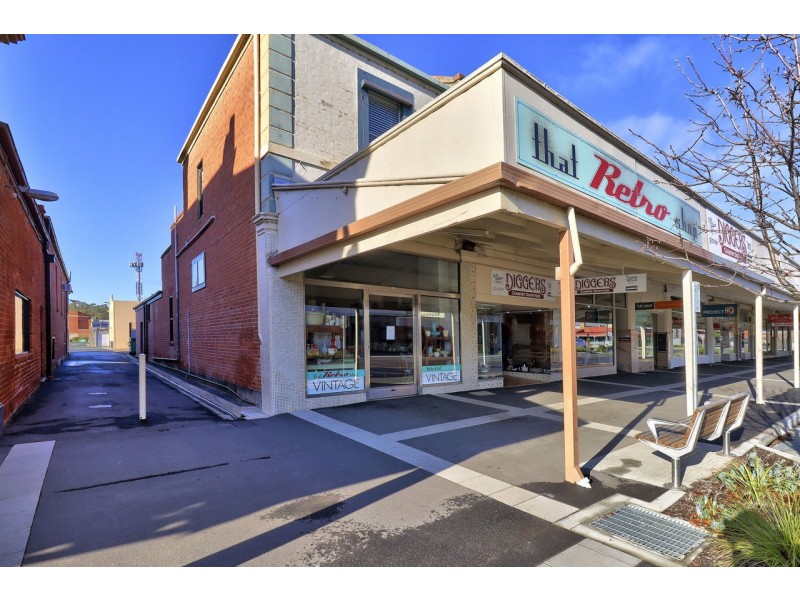 36 Napier Street, Deniliquin NSW 2710