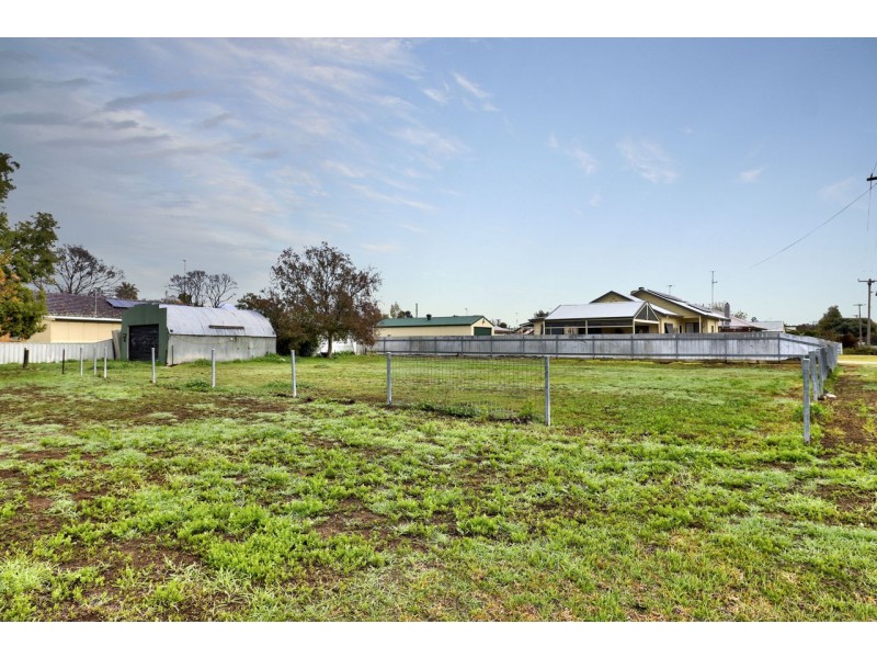 488 St Michael Street, Deniliquin NSW 2710