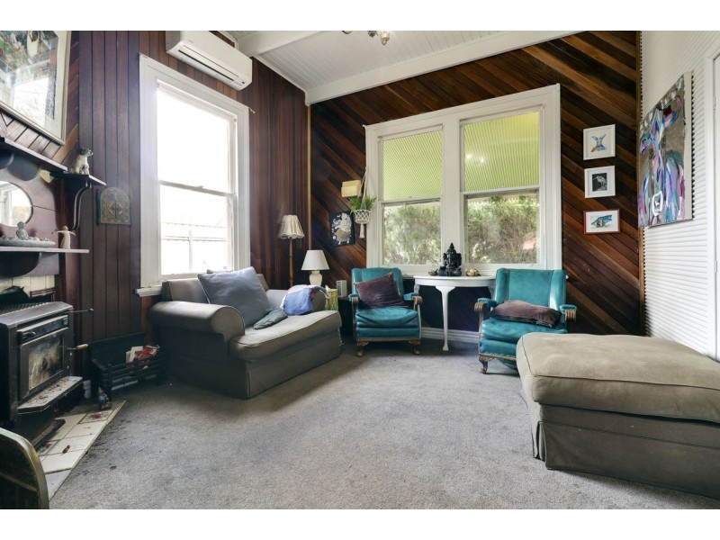 447 Cressy Street, Deniliquin NSW 2710