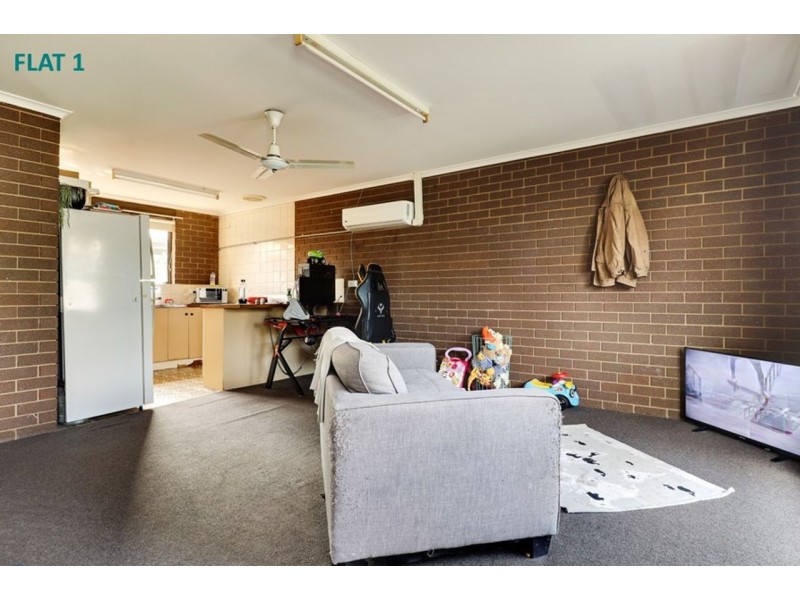 261 Victoria Street, Deniliquin NSW 2710