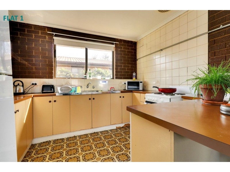 261 Victoria Street, Deniliquin NSW 2710