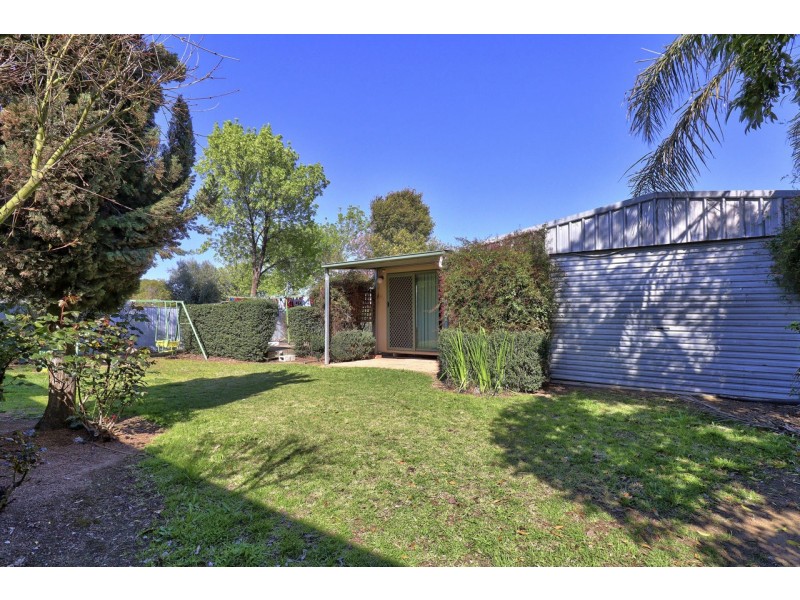 254 Henry Street, Deniliquin NSW 2710