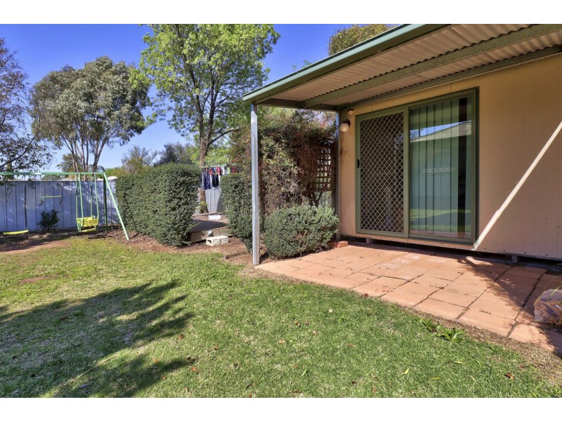 254 Henry Street, Deniliquin NSW 2710