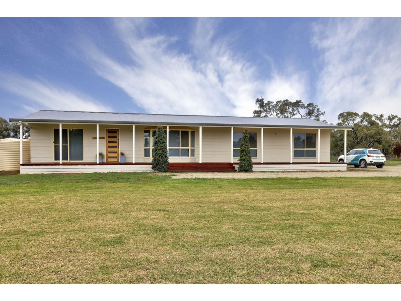 15 Boxwood Court, Deniliquin NSW 2710