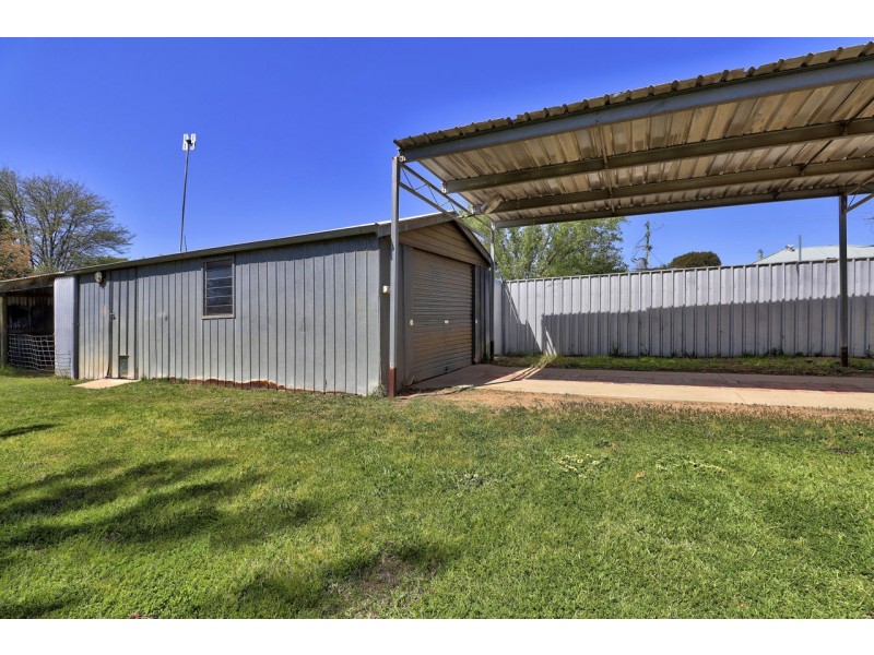 447 Wilkinson Street, Deniliquin NSW 2710