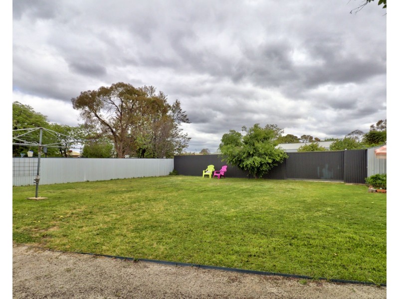 298 Henry Street, Deniliquin NSW 2710