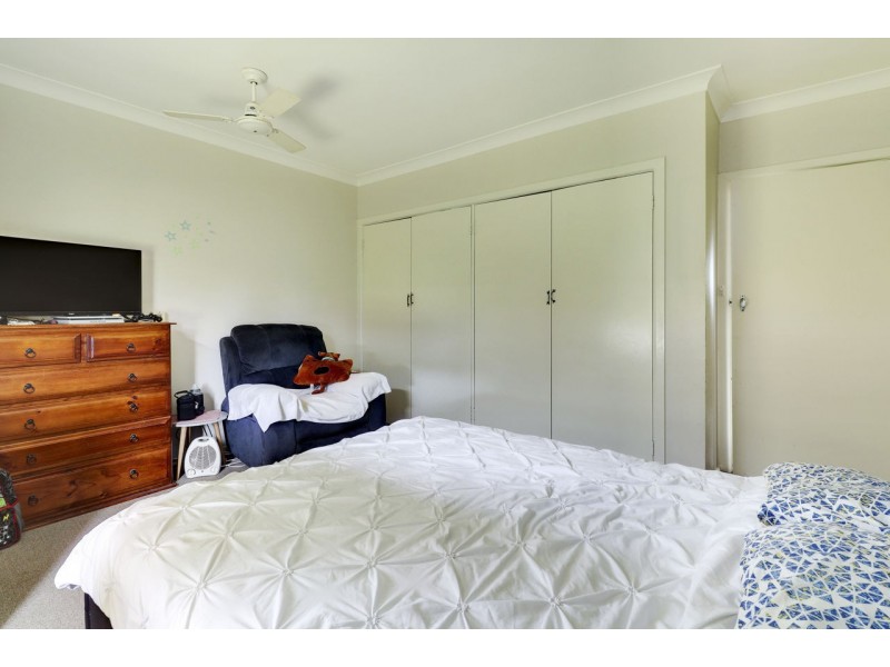 82 Russell Street, Deniliquin NSW 2710