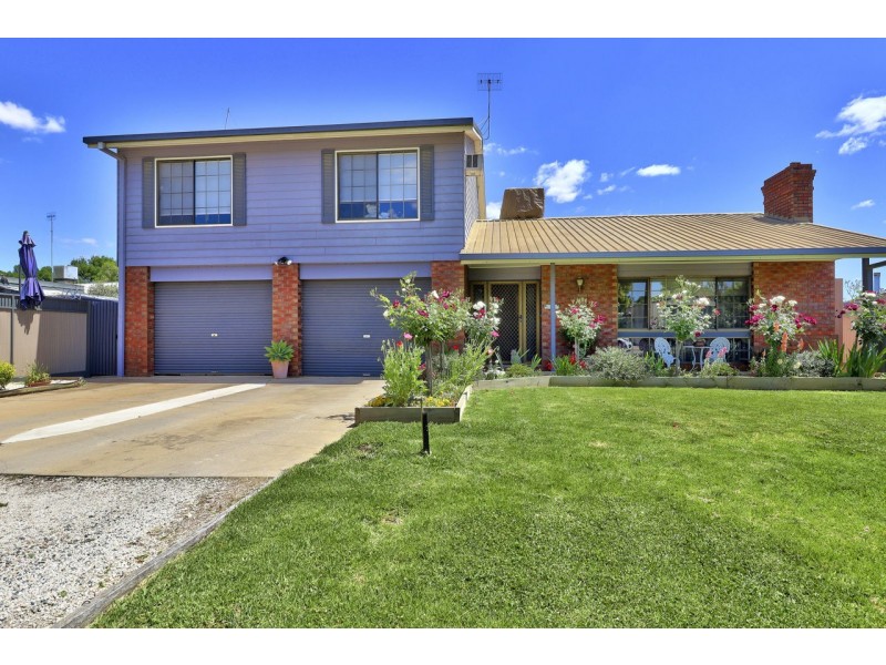 115 Ross Street, Deniliquin NSW 2710