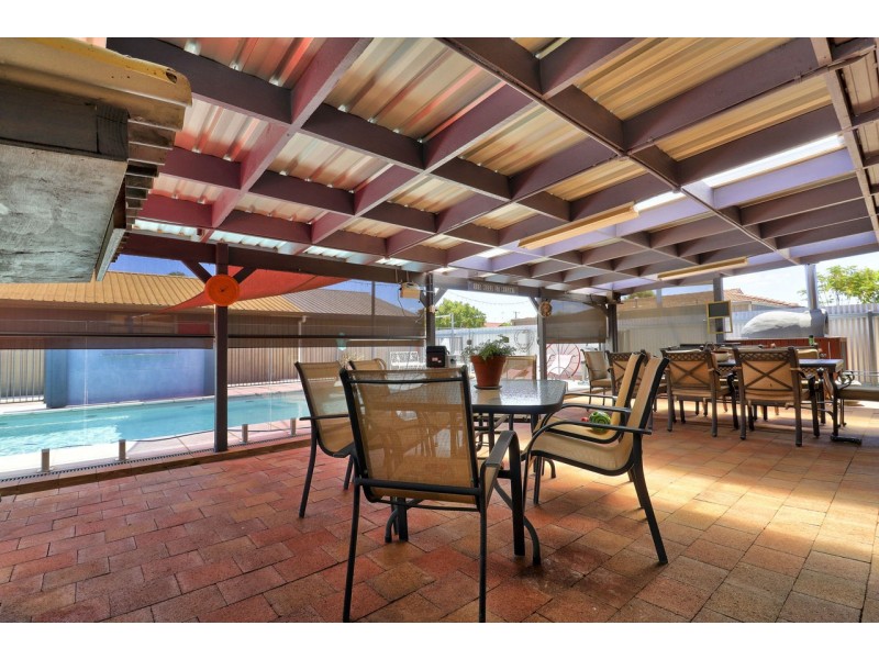 115 Ross Street, Deniliquin NSW 2710