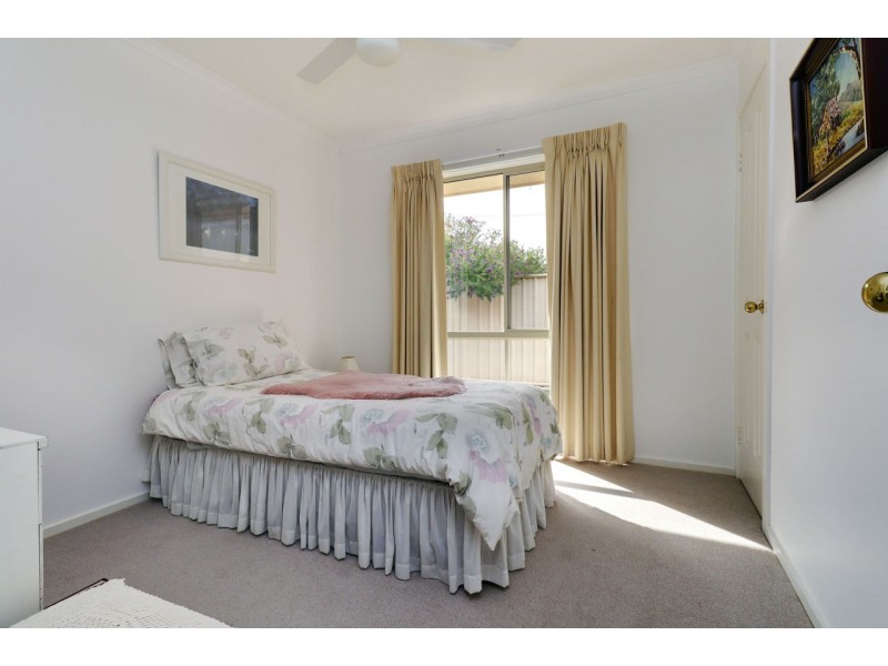 1/282 Wick Street, Deniliquin NSW 2710