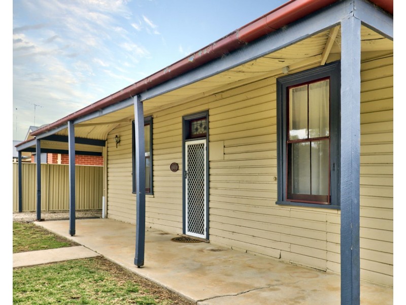 430 Cressy Street, Deniliquin NSW 2710