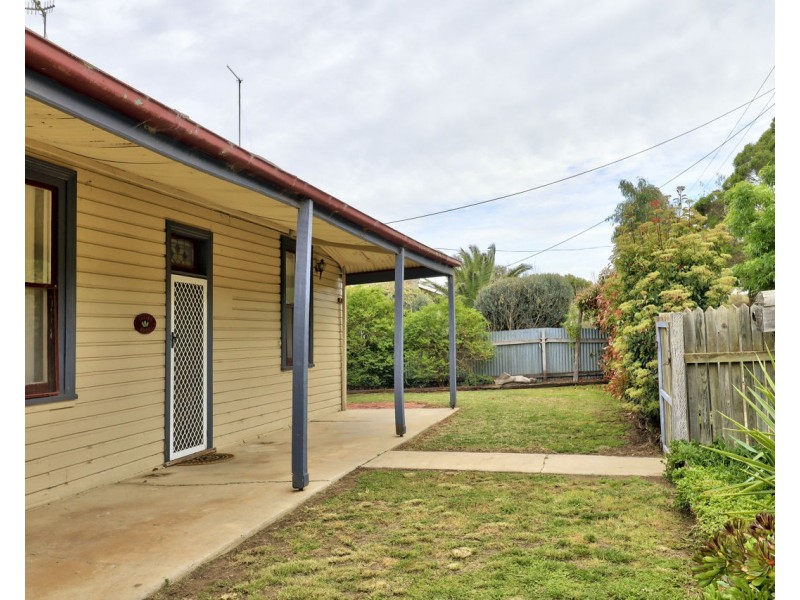 430 Cressy Street, Deniliquin NSW 2710